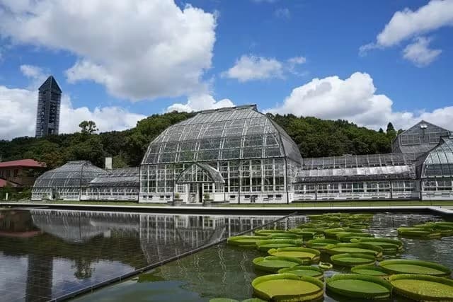 Higashiyama Zoo und Botanischer Garten