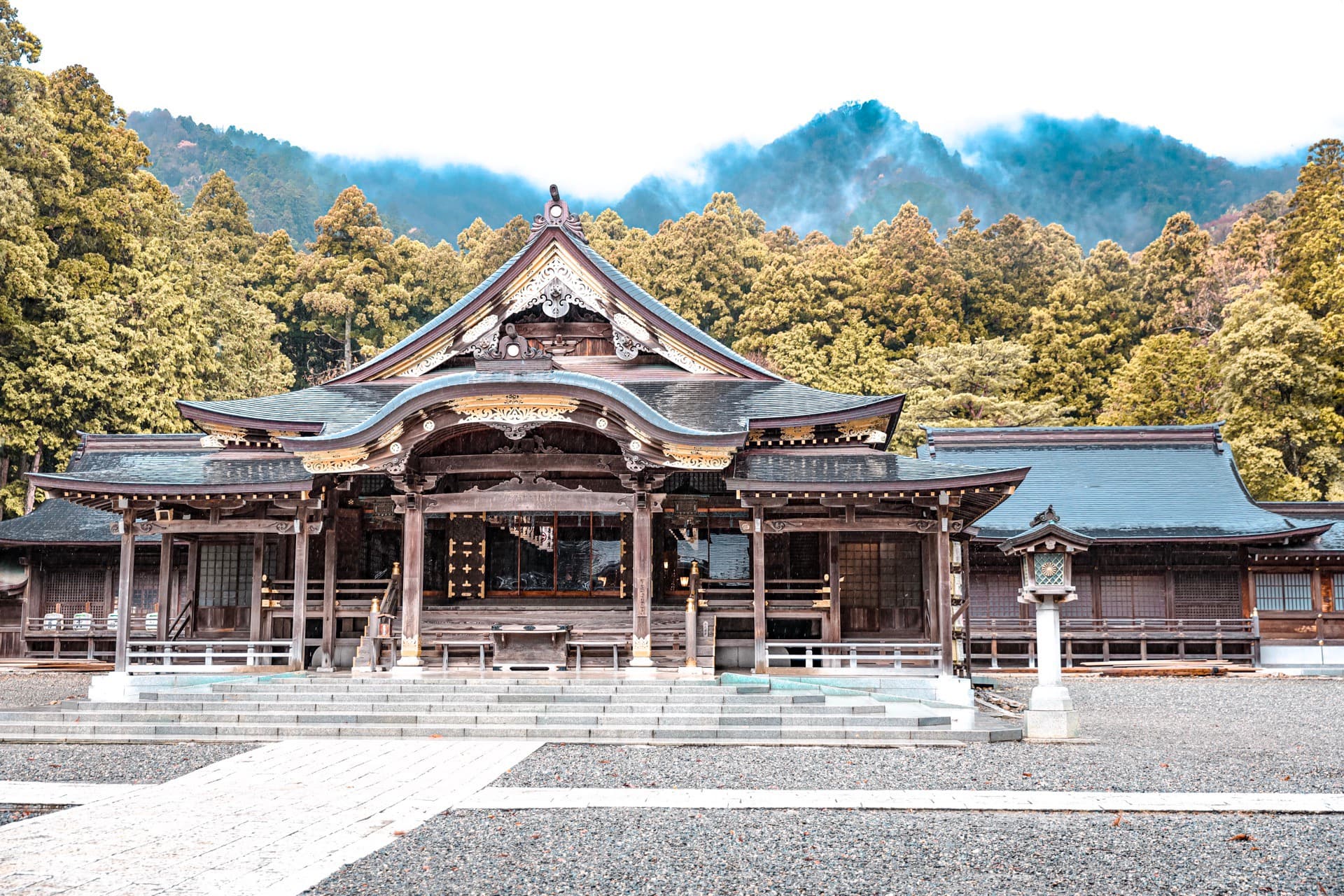 Yahiko-Schrein