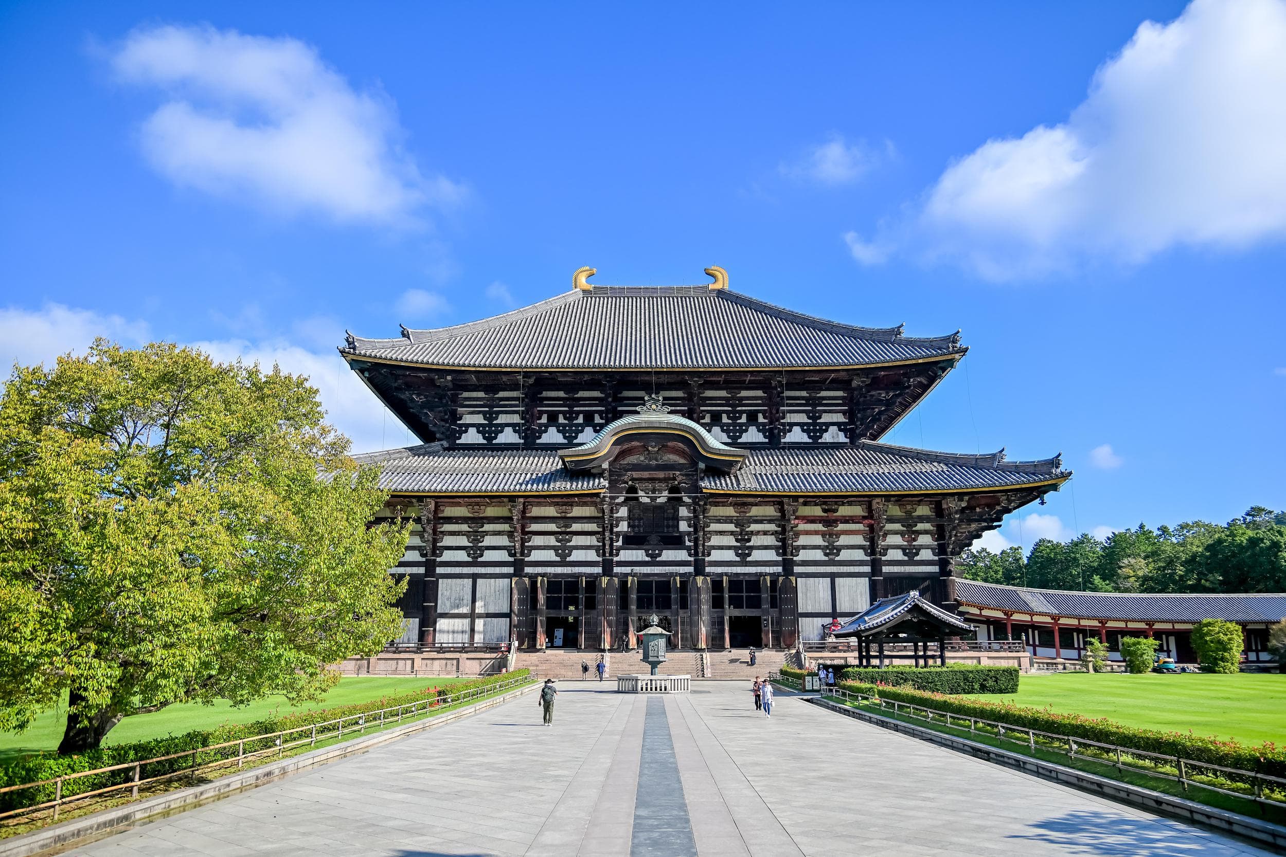 Todai-ji Daibutsuden (Große Buddha-Halle)