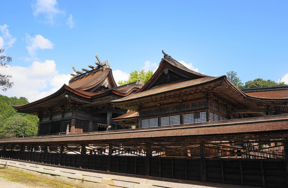 Nakayama-Schrein