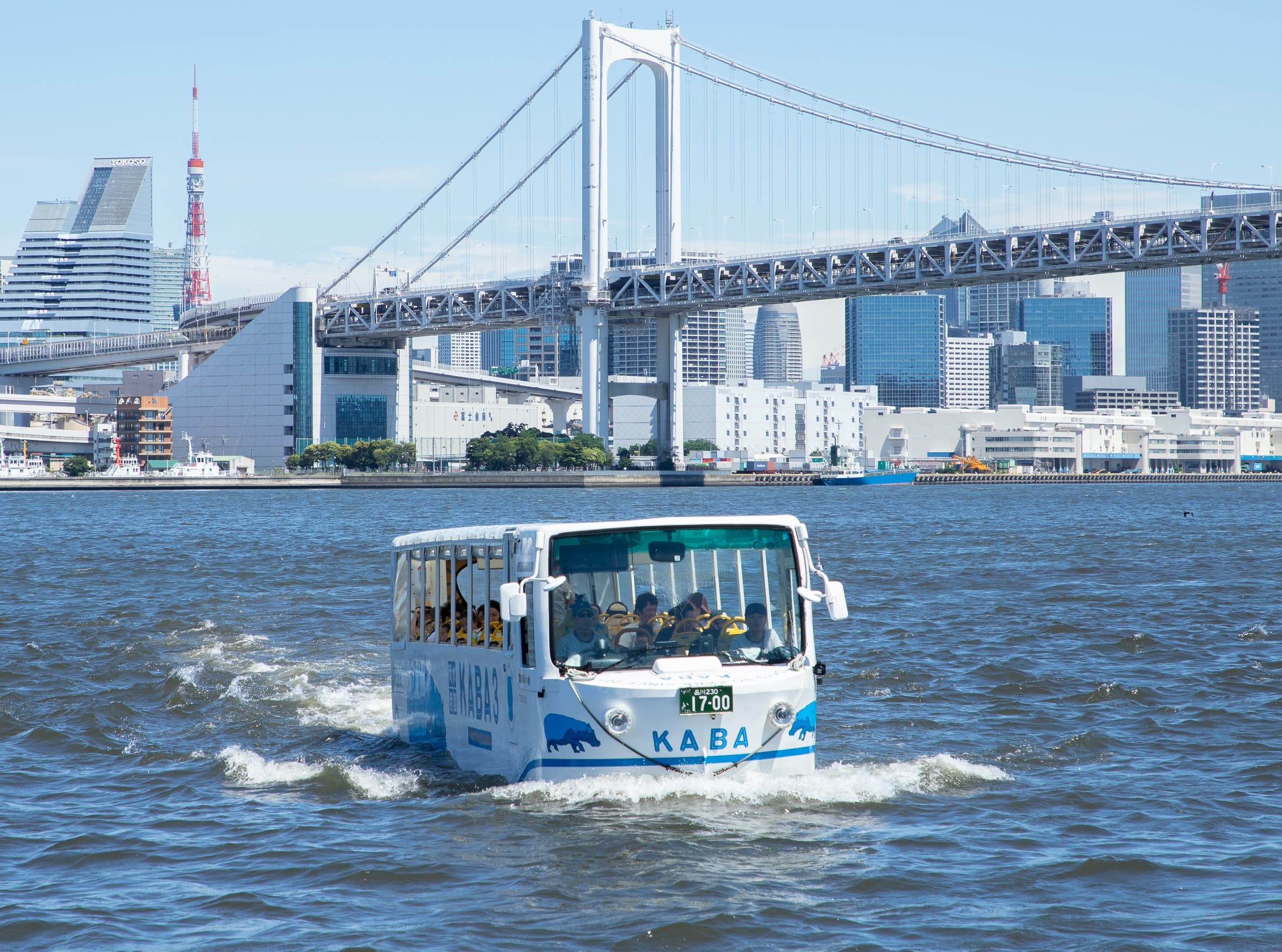 TOKYO NO KABA Amphibienbus