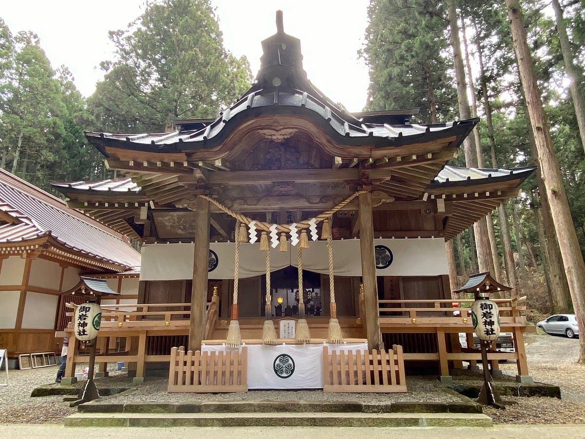 Oiwa-Schrein