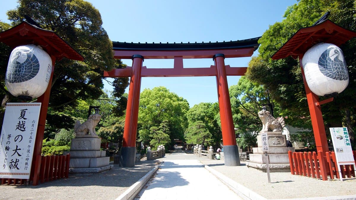 Hiratsuka Hachimanguu Schrein