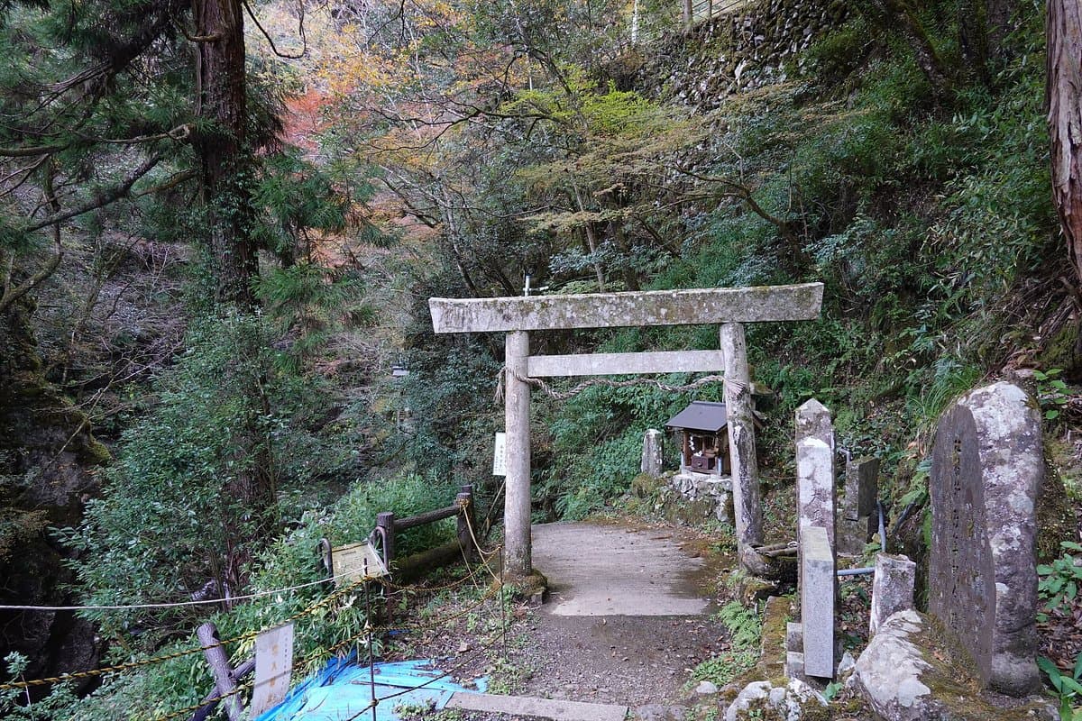 Amanoiwato-Schrein