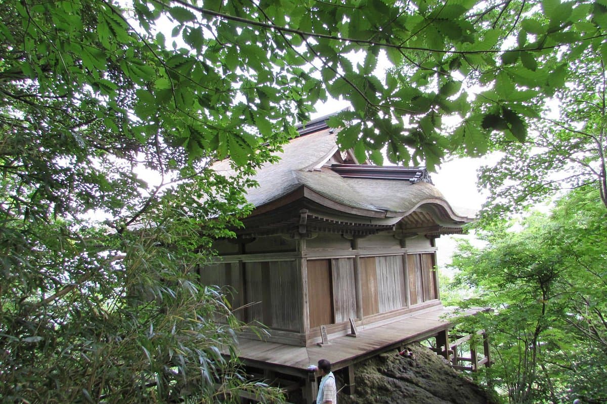Mitokusan Sanbutuji Tempel