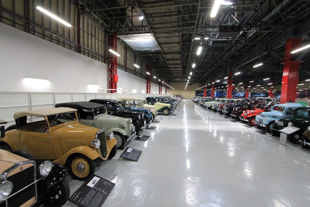 Nissan Heritage Collection