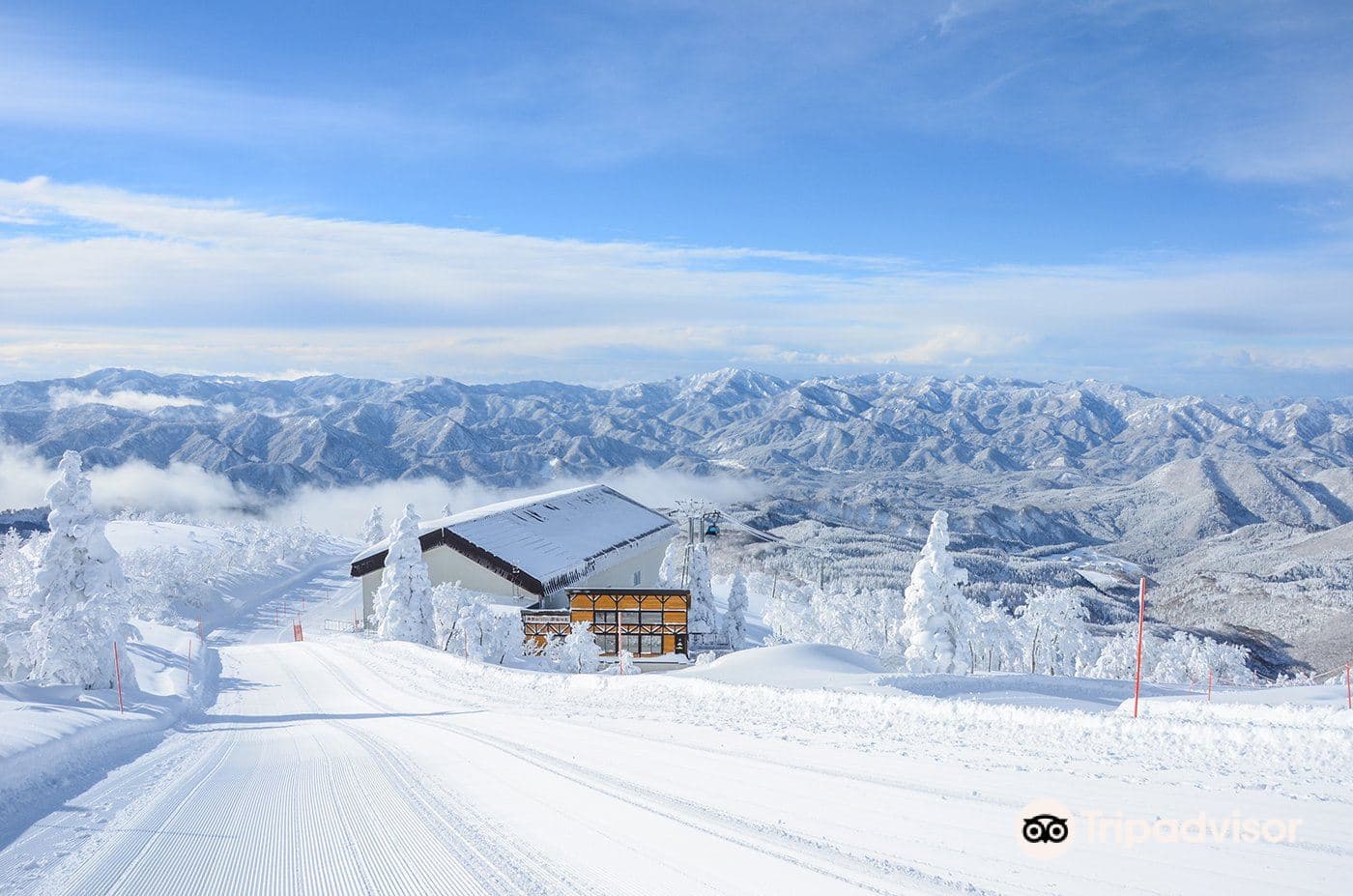 Ani Ski Resort (Berg Moriyoshi)