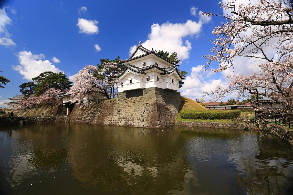 Burg Shibata