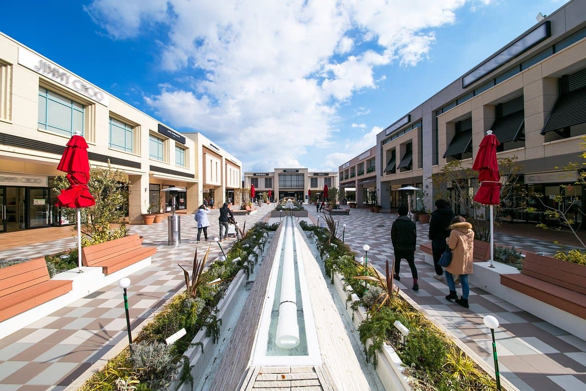 MITSUI OUTLET PARK KISARAZU cover image