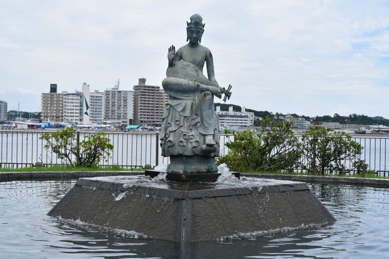 Benzaiten und die Frauen der Welt
