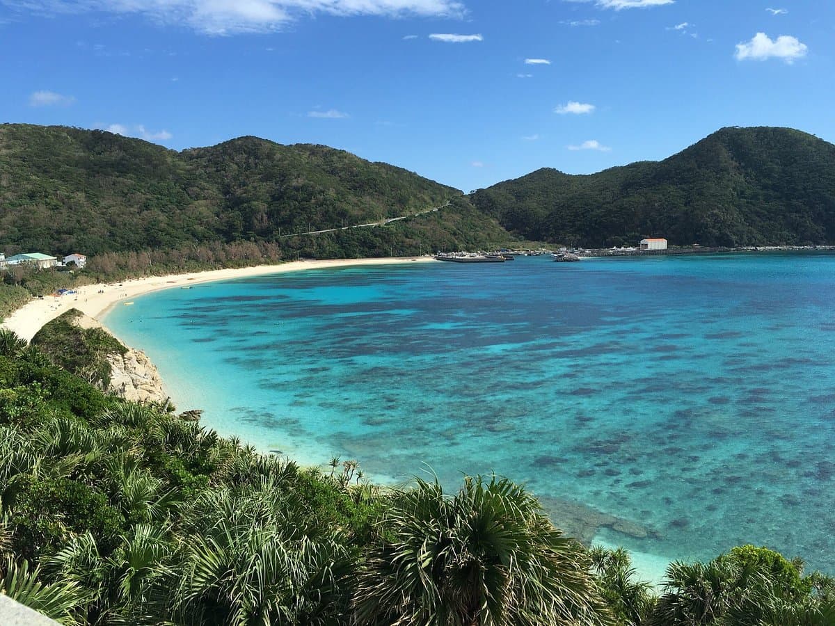 Tokashiki-jima Island cover image
