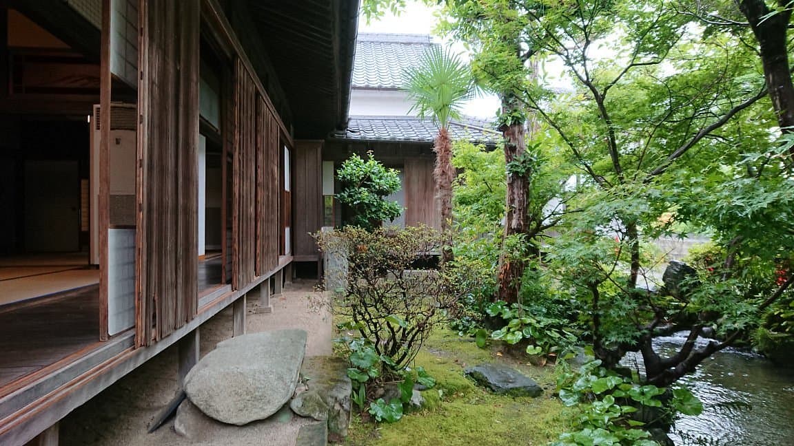 Kagamida Yashiki Strukturen