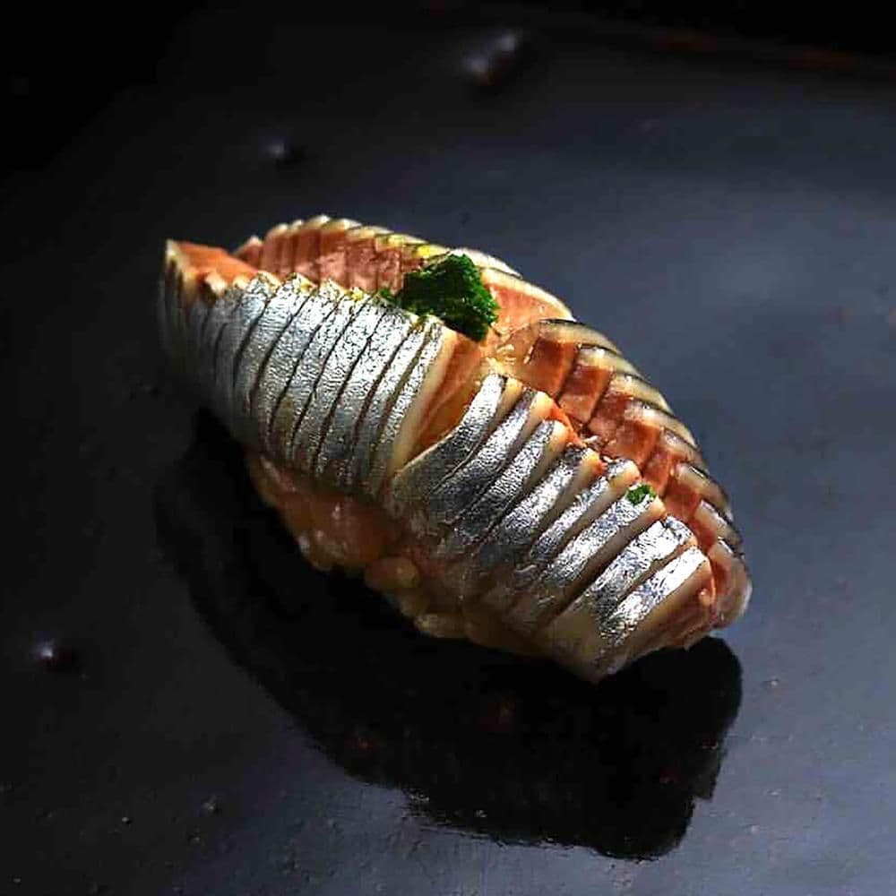 Sushi Sanshin: kreatives Sushi mit kontrollierter Temperatur