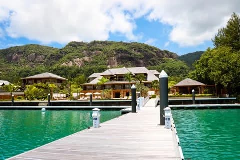 L Escale Resort Marina & Spa