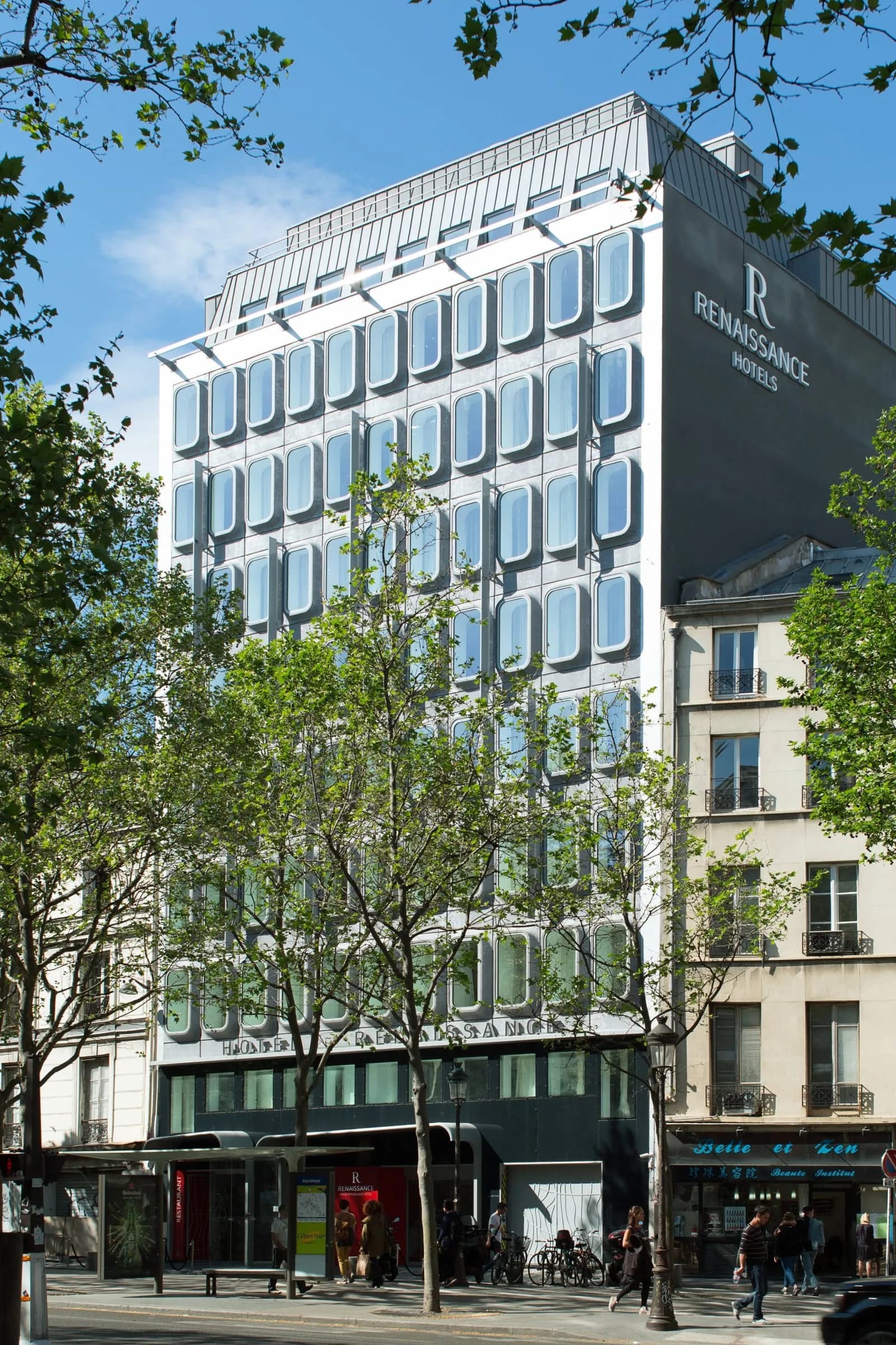 Renaissance Paris Republique Hotel