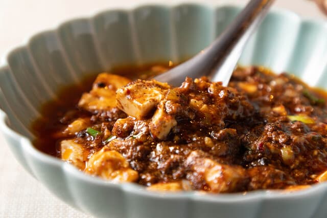 China Sichuan Shuka Manzan: Sichuan-Menüs mit regionalen Zutaten