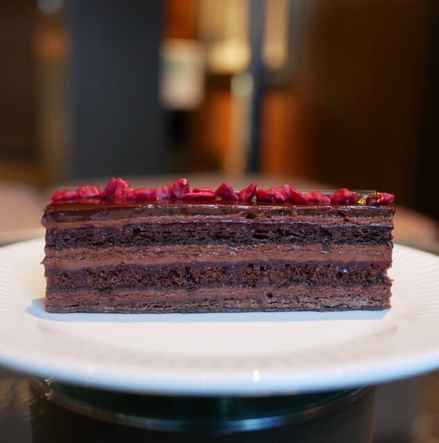 La Maison du Chocolat Marunouchi ten: Pariser Ganache-Pralinen