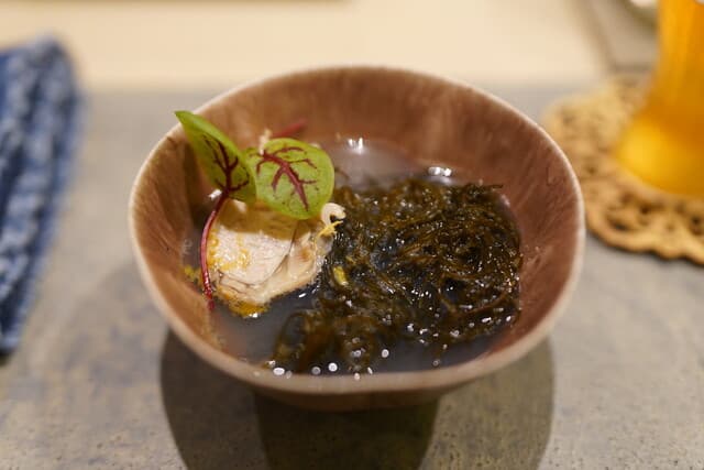 Sushi Shinpaku: ein theatralisches Omakase-Erlebnis