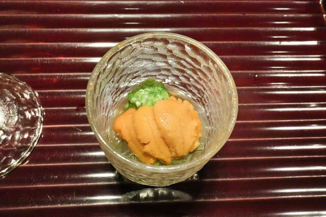 Tanimoto: Saisonales Kaiseki vom Holzkohlegrill