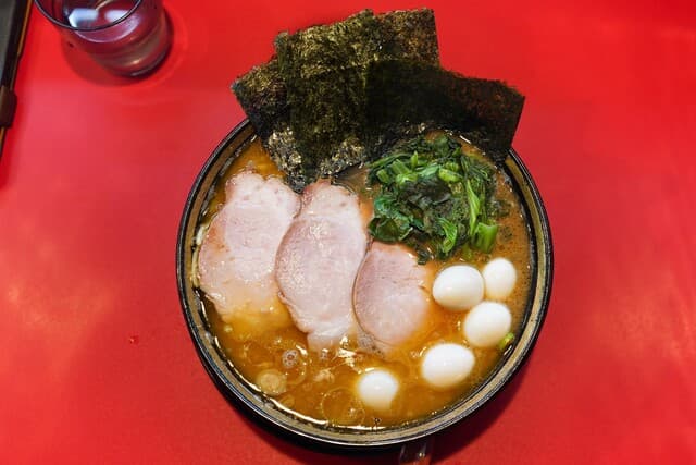 Ramen Atsugiya: Iekei-Ramen aus dem Hause Yoshimuraya