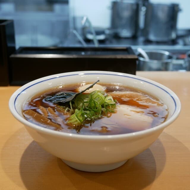 Ramen Sugimoto: klare Shoyu-Ramen aus der Sano-Schule