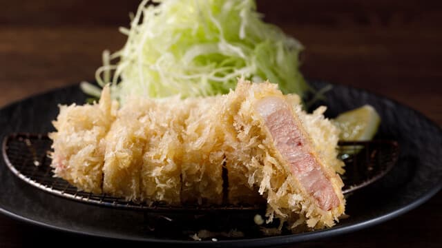 Yoda: Bei Niedrigtemperatur frittiertes Tonkatsu