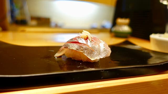 Kou Zushi Honten: Omakase-Sushi mit Fisch aus Noto
