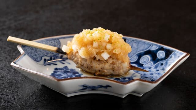 Hamaguri Zaka Maekawa: Präzisions-Yakitori am Tresen