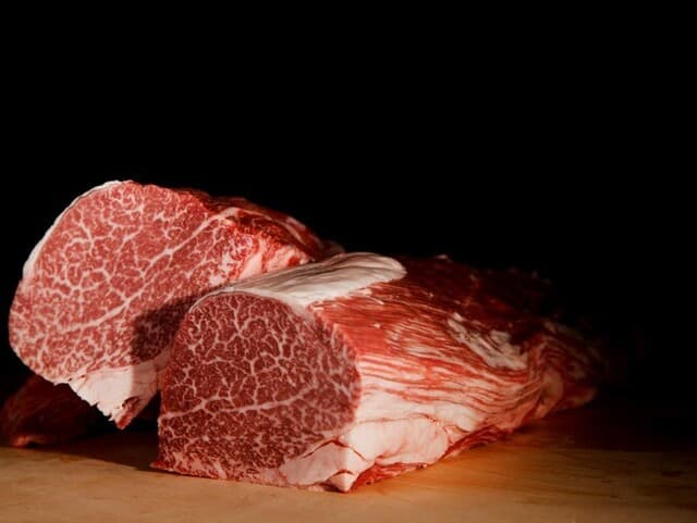 TANAKA YAKINIKU RESTAURANTE: Wagyu-Yakiniku in Privaträumen