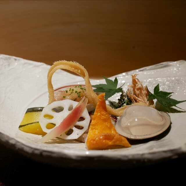 Japanese cuisine Takamitsu: Kaiseki nach Kyoto-Art am Tresen