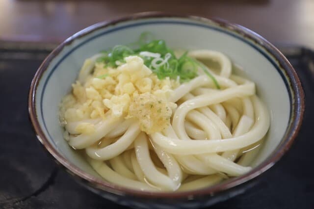 Nakanishi Udon: handgemachte Udon zur Selbstbedienung