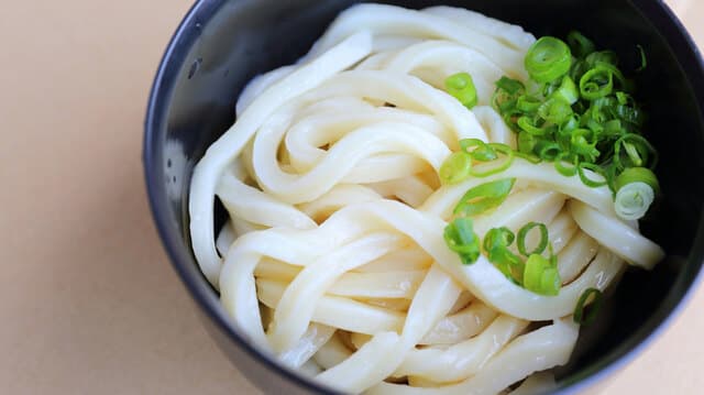 Suzaki Shokuryohin Ten: Legendäre Sanuki-Udon