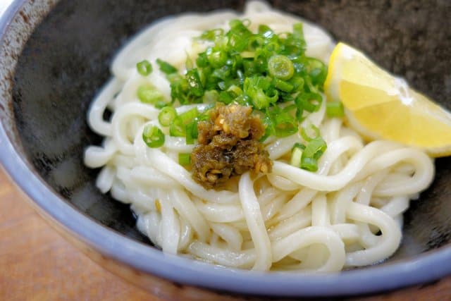 Bakka: Sanuki-Udon frisch auf Bestellung gekocht