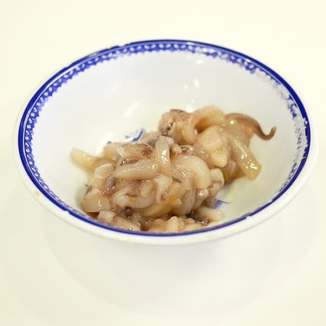 Tempura Dokoro Hirao Honten: Tempura frisch aus dem Öl an der Theke
