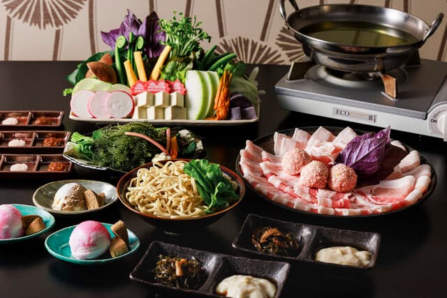 Mitsuhisa Honke: Shabu-Shabu vom Agu-Schwein als Menü